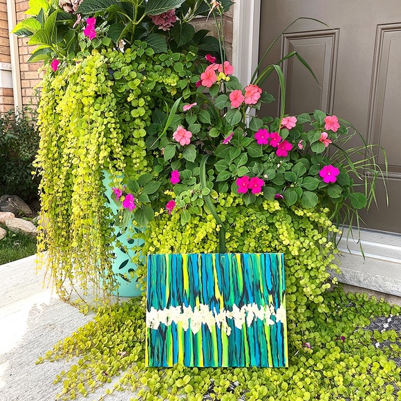 Abstract Greens, yellows, 24k gold Painting - Picture 3 of 3